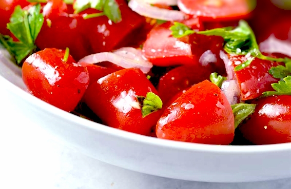 Ethiopian Tomato Salad