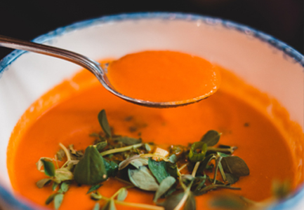 Roasted capsicum soup