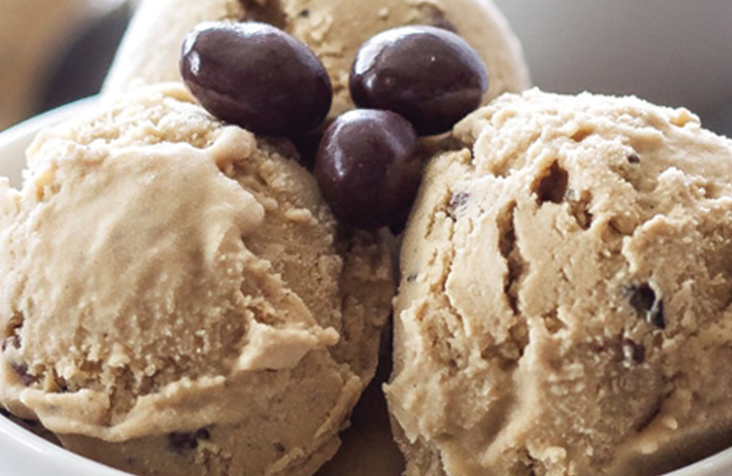 Cashew ice cream