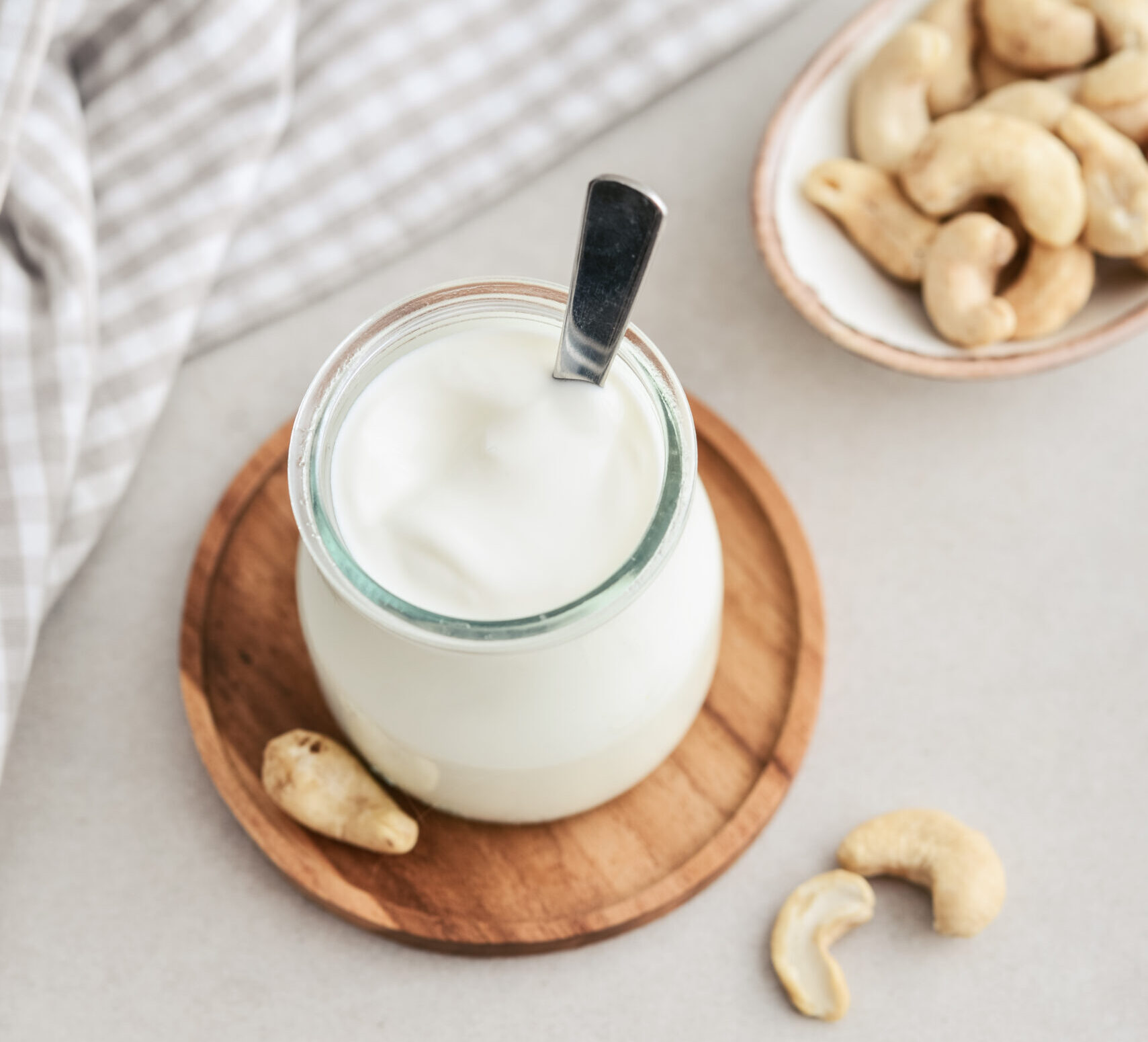 Simple cashew cream