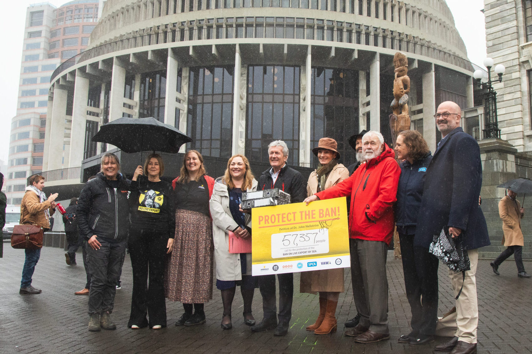 SAFE for Animals hand over petition to Protect the Ban on Live Export outside parliament